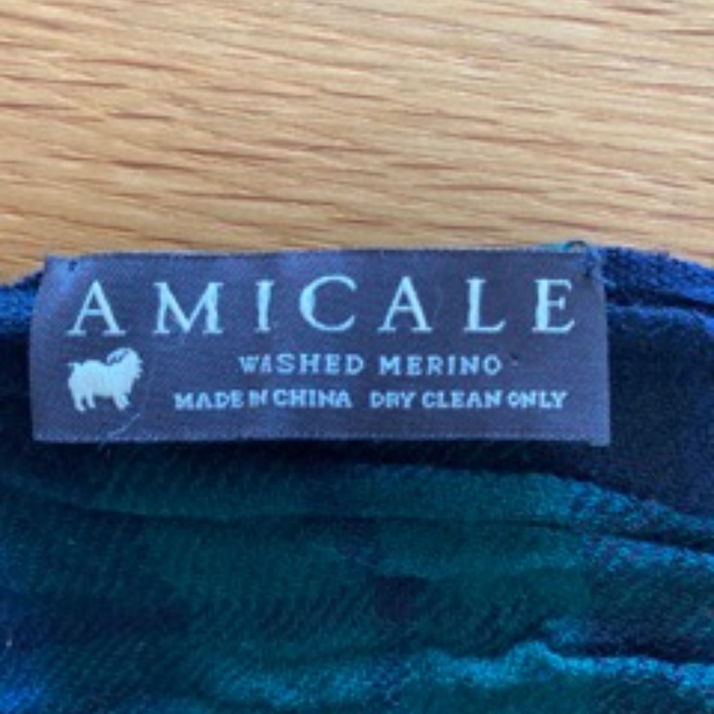 Sweater - Picture 2 of 2